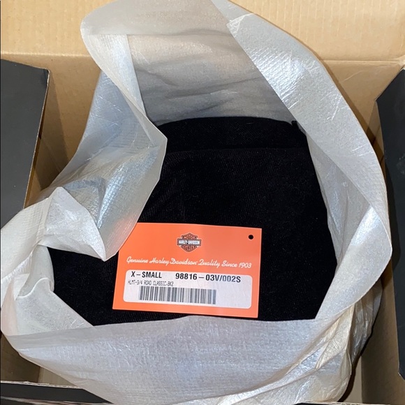 LIKE NEW Harley Davidson Motorcycle Helmet - Picture 7 of 8